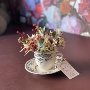 Tazzina di fiori secchi